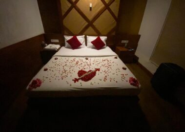 1 Bedroom luxury bedroom 2 STLX-011