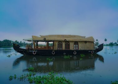 1 bed Deluxe bedroom exterior 3