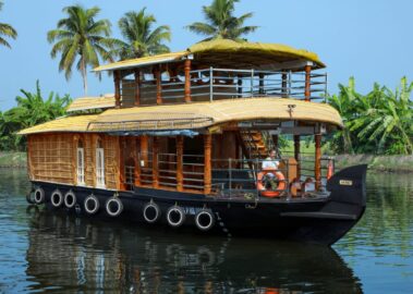 1 bed Deluxe bedroom exterior 4