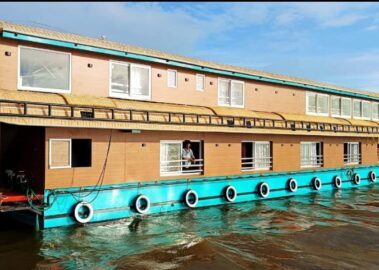 10 Bedroom luxury exterior 1 STLX-062