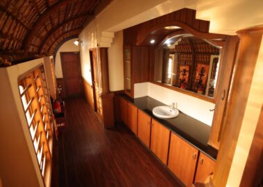 2 Bedroom luxury coridor STLX-023