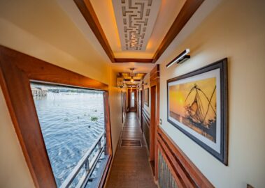 3 Bedroom luxury corridor STLX-024