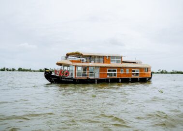 3 Bedroom luxury exterior 1 STLX-033