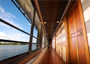 4 Bedroom luxury corridor STLX-035