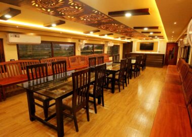 4 Bedroom luxury dining 2 STLX-047