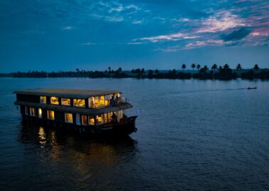 4 Bedroom luxury exterior 4 STLX-042