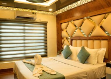 5 Bedroom luxury bedroom 3 STLX-056