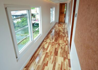 5 Bedroom luxury corridor 2 STLX-031