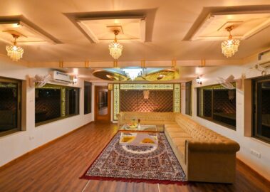 5 Bedroom luxury lobby 1 STLX-039