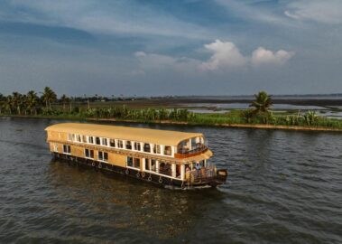 6 Bedroom luxury Exterior 4 STLX-029