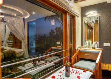 6 Bedroom luxury bedroom 8 STLX-046